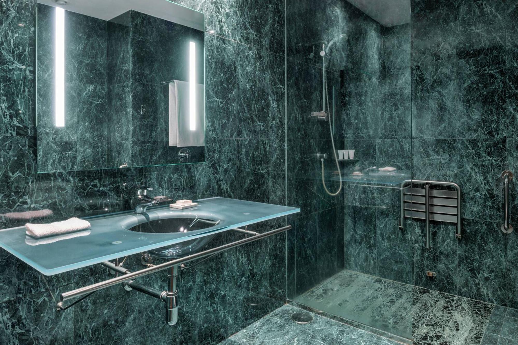 Ac Hotel A Coruna By Marriott Bagian luar foto
