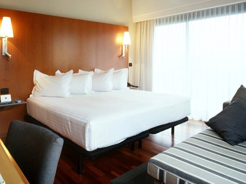 Ac Hotel A Coruna By Marriott Bagian luar foto